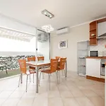 Apartment Darko
